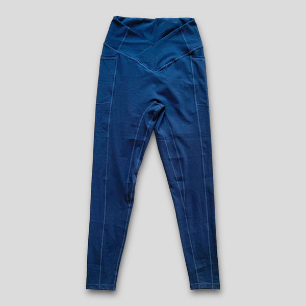 Crossover Scrunch Booty Leggings - Midnight Navy